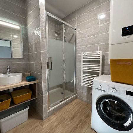 Charmant Appartement T2 Cosy Climatise ブリーブ・ラ ・ガイヤルド エクステリア 写真